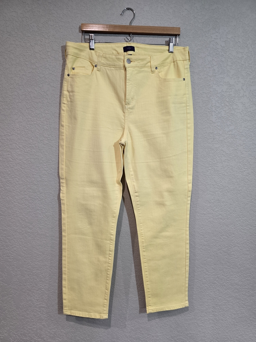 NYDJ Yellow Ankle Jeans — Women’s Cropped Stretch Denim